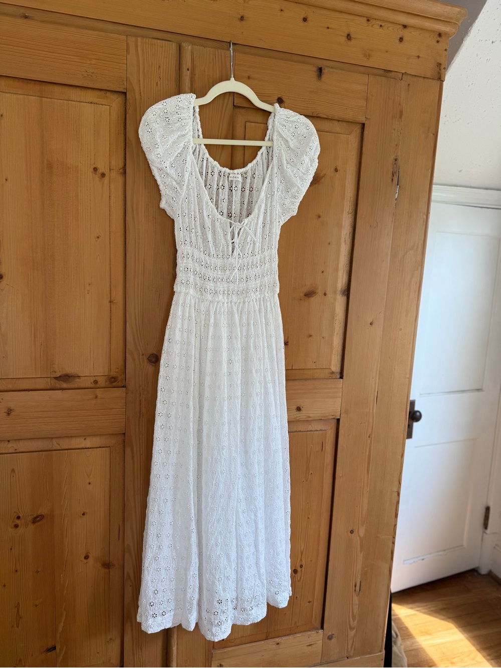 Doen Eyelet Quinn Dress in Salt